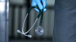 Médecin